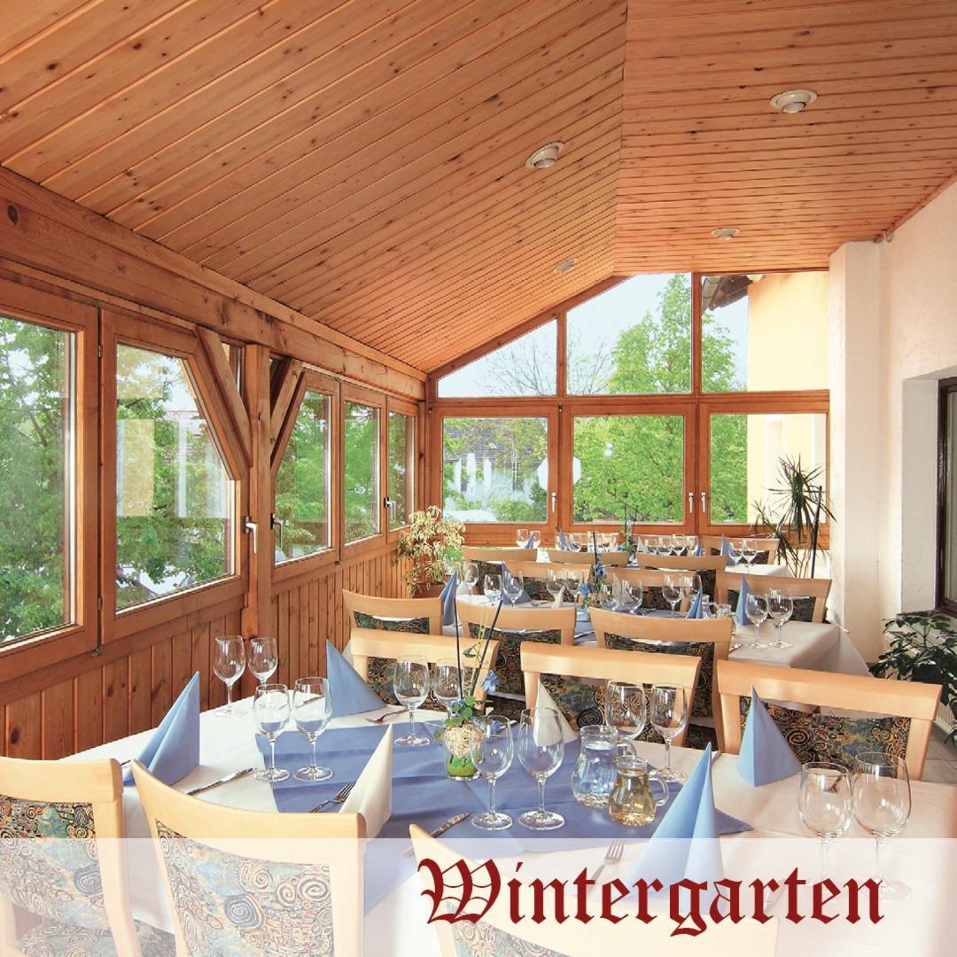 Landgasthof Hotel Zwickl Deggendorf Exterior photo